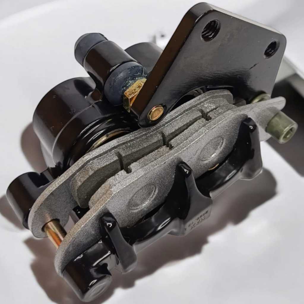 Pinça de Freio Dianteira Com Pistão Duplo Cg Titan 125 150 Até 2008 — imagem 2 de 2