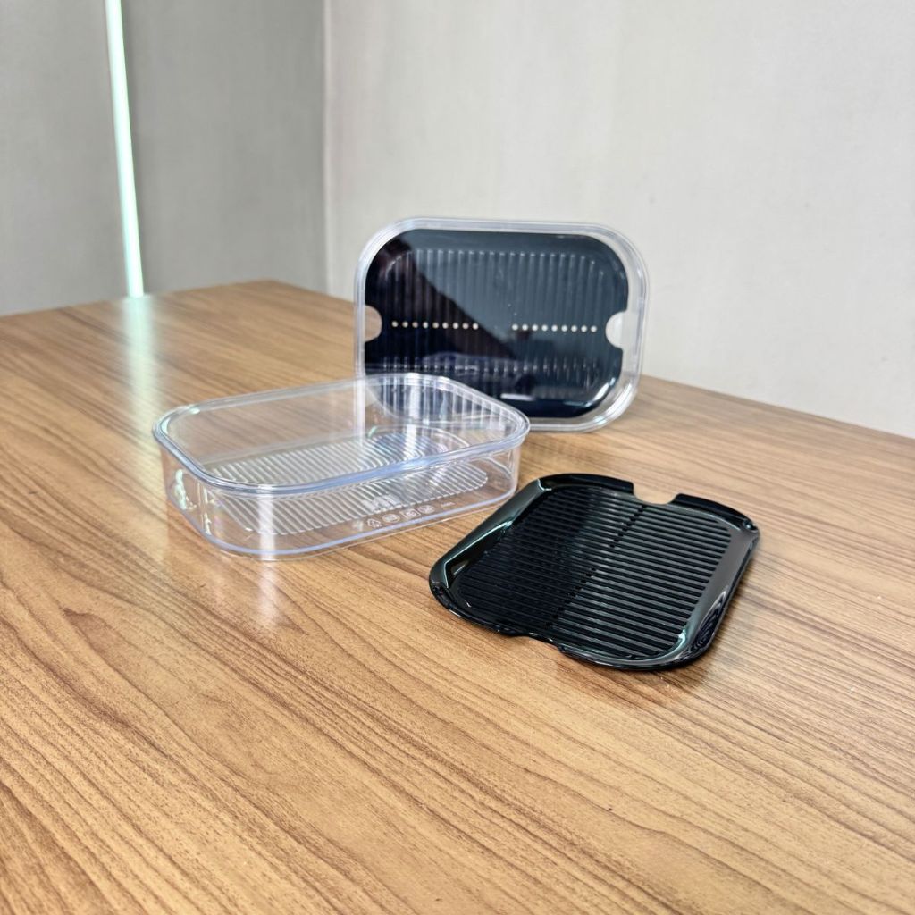 Kit com 2 porta frios em acrilico com cestinha - Armazenar e Organizar