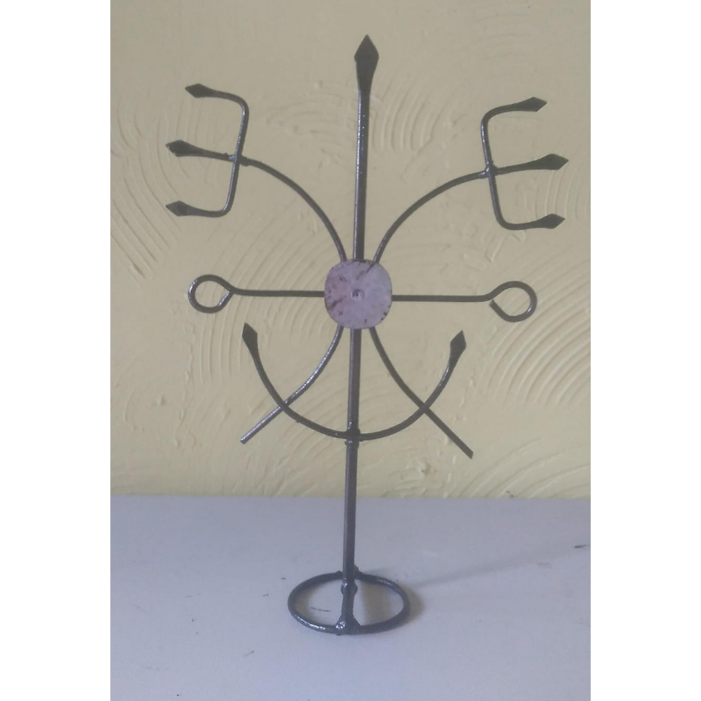 ASSENTAMENTO FERRO PARA EXÚ MARABO 40 CM UMBANDA OU CANDOMBLÉ