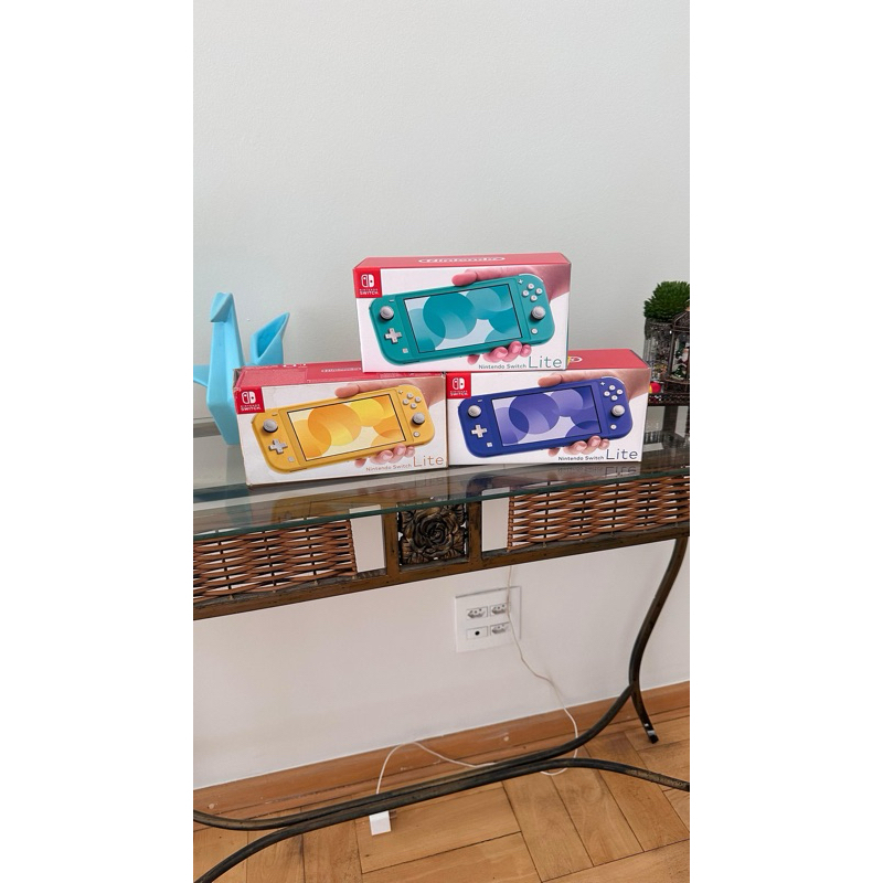 NOTA FISCAL Nintendo Switch lite desbloqueado com nota e garantia