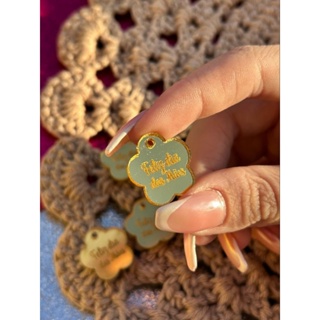 Placa Flor dia Mães crílicos Dourado 2cmx2cm largura - diametro do furo 2mm ** Atenção FRASE PRONTA ( NÃO É PERSONALIZAD em Oferta na Shopee