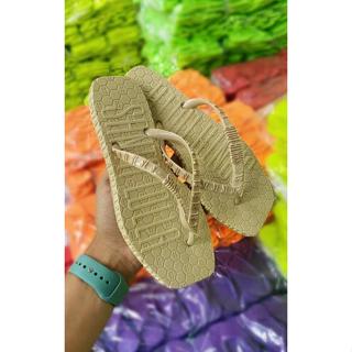 Chinelo de Dedo Feminino Dia a Dia Ideal Para o Verão Praia Ano Novo Natal Rasteira Casual Barato Neon Colorido Dia a Di em Oferta na Shopee