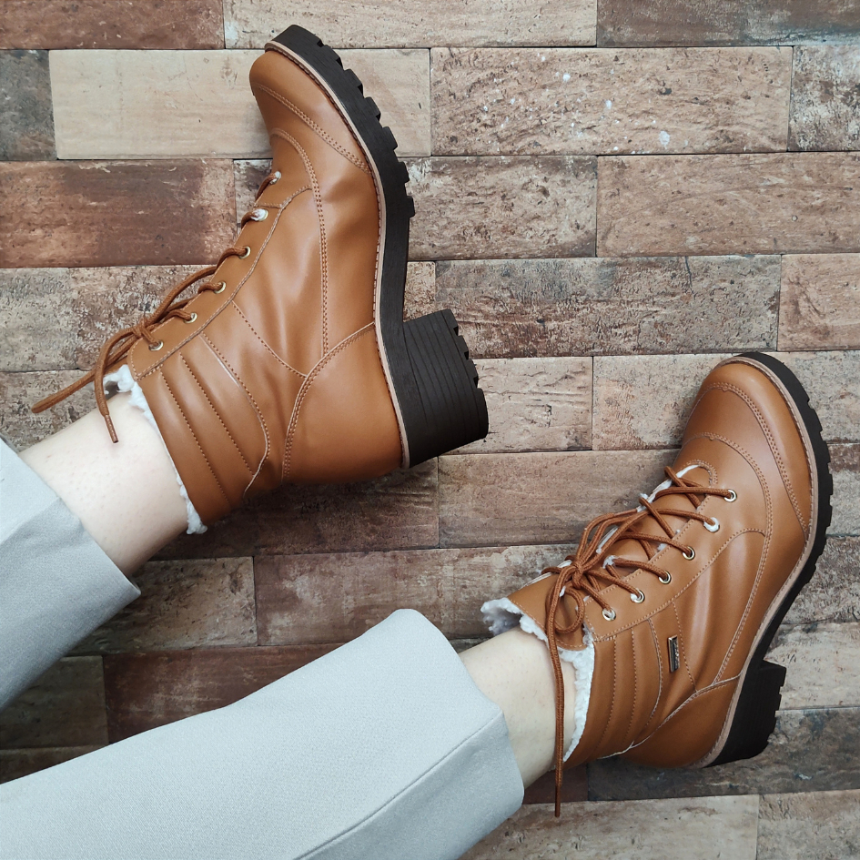 Bota Pisac Peluciada Lã Pelinhos Coturno Feminino Forrado