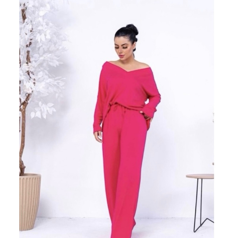 conjunto 2 peças calça pantalona e blusa manga longa  Gola V em viscolicra