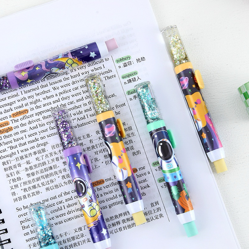 Kit 4/8/12  peças Borracha Escolar Retratil Sweep de Astronauts e Unicórnio