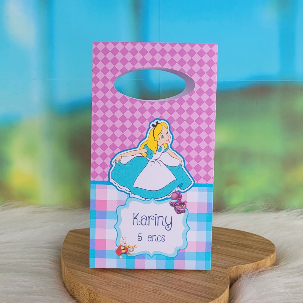 PEGUE E MONTE - Sacolinha Surpresa Personalizada ALICE NO PAÍS DAS MARAVILHAS - Lembrancinha para festa