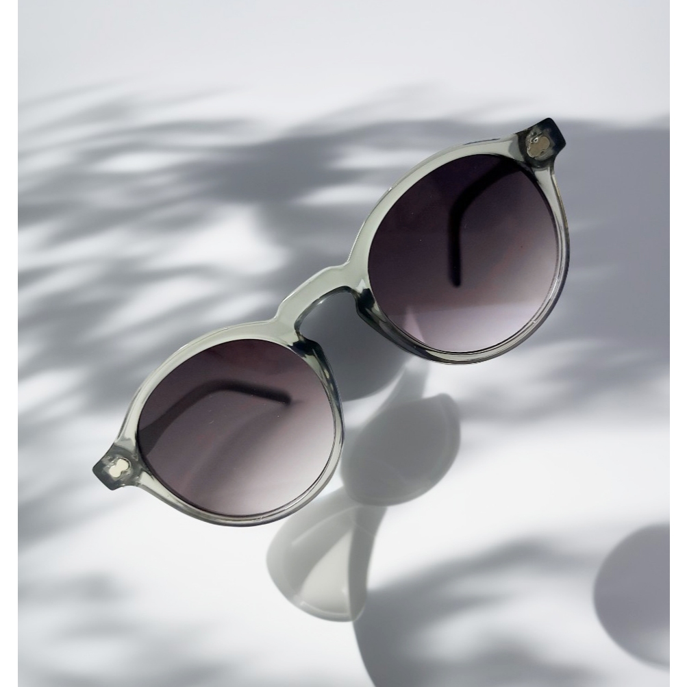 Óculos de Sol Redondo Oval Cinza Transparente UV400 Influencer