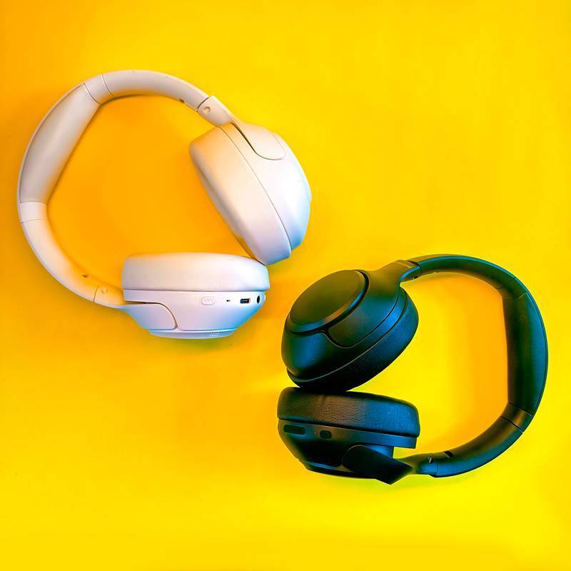Fones Sem Fio: O Acessório Ideal para Seu Dia a Dia  HEADSET WZ08 | ATÉ 60 HORAS DE BATERIA| CHAMADAS EM H