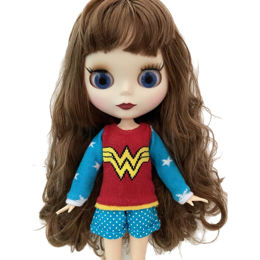Roupa para Boneca: Suéter Mulher Maravilha para Blythe