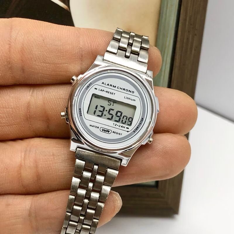 Relógio Led WR REDONDO MINI De Pulso Digital Feminino presente para mulher em Oferta na Shopee