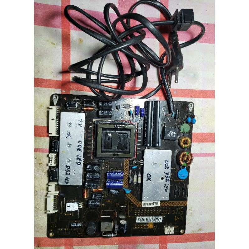 Placa fonte tv cce D32 led stile