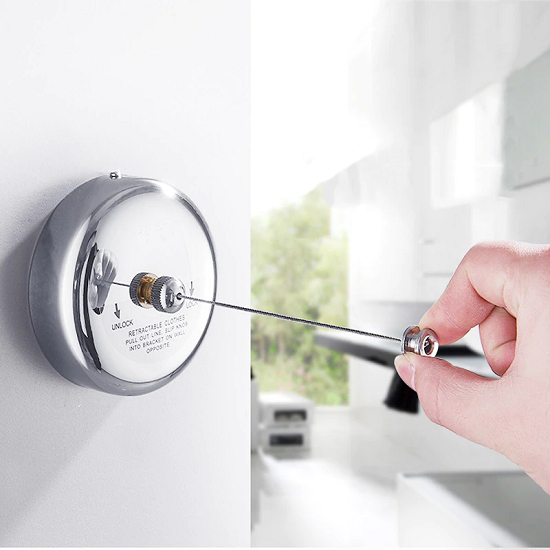 Varal Retrátil em Aço inox cromado Distancia do Varal 2,70 M