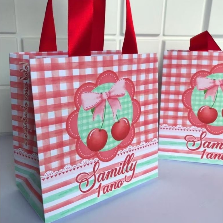 Sacolinha Personalizada Cerejinha - Sacolinha surpresa - Personalizados - Festa - Aniversário - Lembrancinhas