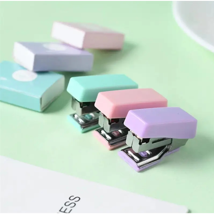 Mini Grampeador De Papel Com Grampos Tons Pastel Papelaria Fofa Office Grampeador e Grampos Pequeno