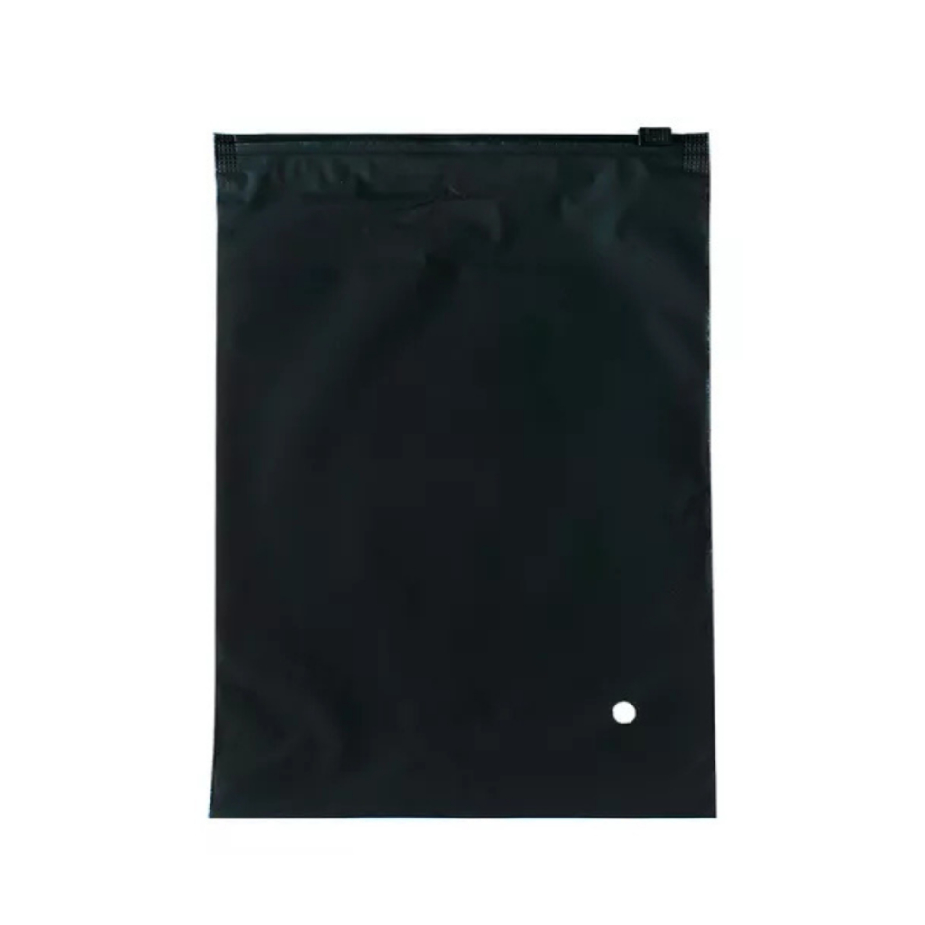 Saco Plástico Preto Fosco Trilho Zip Embalagem Fácil 30x40cm 50un - Home & Living
