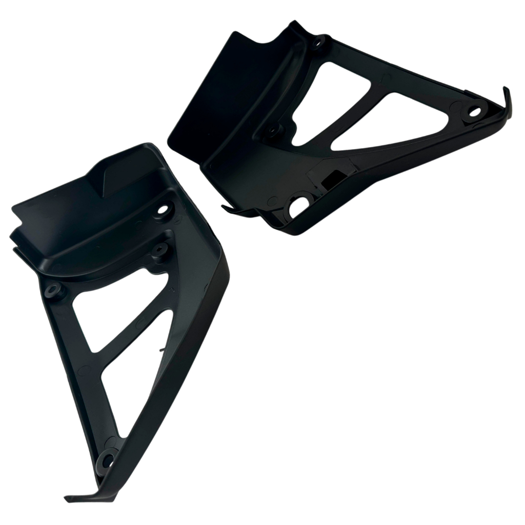 Par Tampa Lateral Suporte Inferior Honda Titan 150 2004 a 2008 em Oferta na Shopee