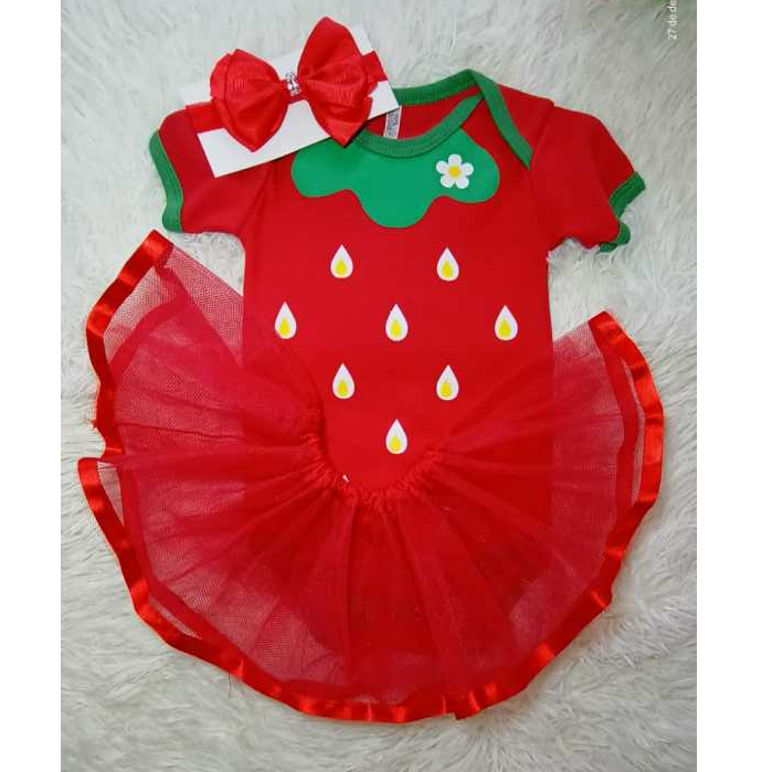 Kit Body bebê, Menina  Mesversário, temático morango moranguinho menina + saia de tule + laço