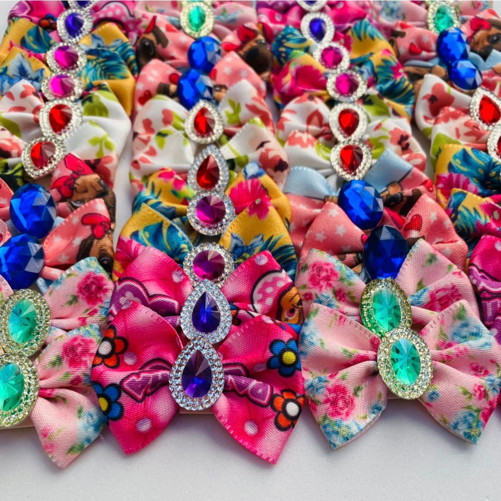 40 Unidades Lacinhos Luxo Estampado Pet Mix Cores Variadas Grande Cachorro, Caes Laço Banho e Tosa
