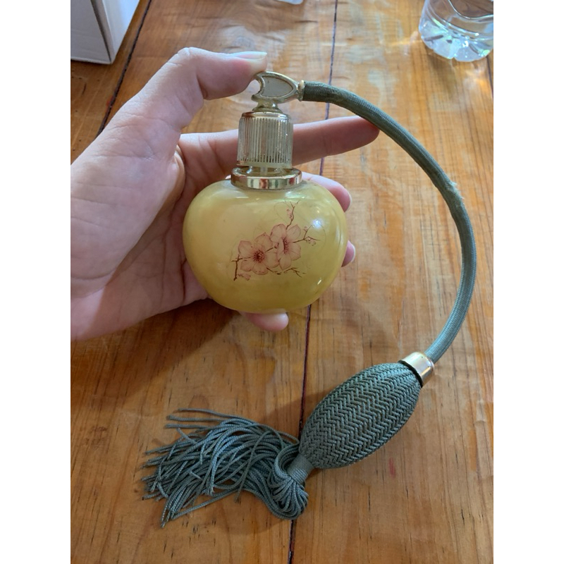 Lindo perfumeiro Italiano em pedra alabastro perfeito estado