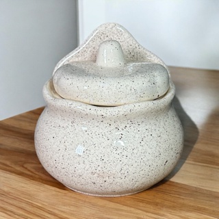 Saleiro 400 Gramas Feito Em Cerâmica e Com Alça De Suporte Para Parede em Oferta na Shopee