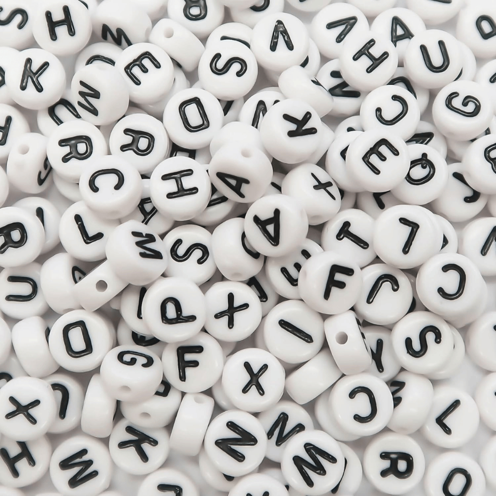 Miçanga Letras Alfabeto + de 3500 Peças 500g