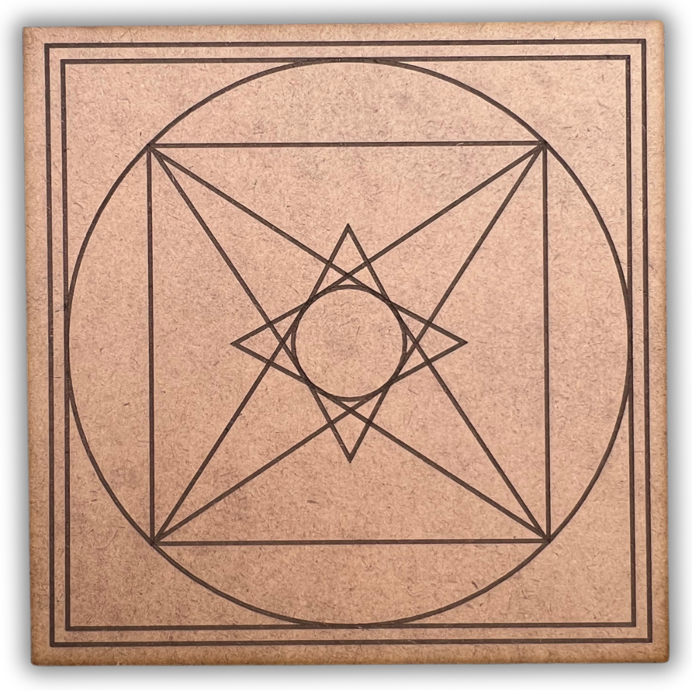 Placa Radiestesia Radionica 20x20cm MDF CRU 3mm (011 Pirâmide Plana) em Oferta na Shopee