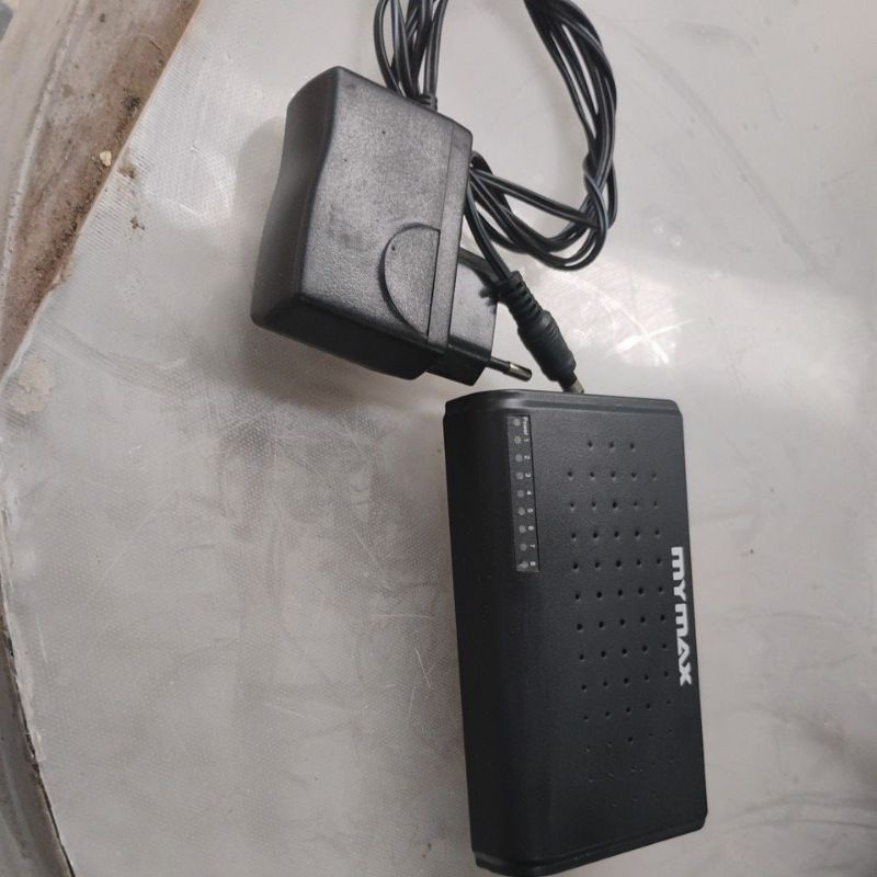 switch mymax 8 portas.