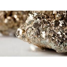 Pirita Pedra Cristal Bruta - Prosperidade e Abundância em Oferta na Shopee