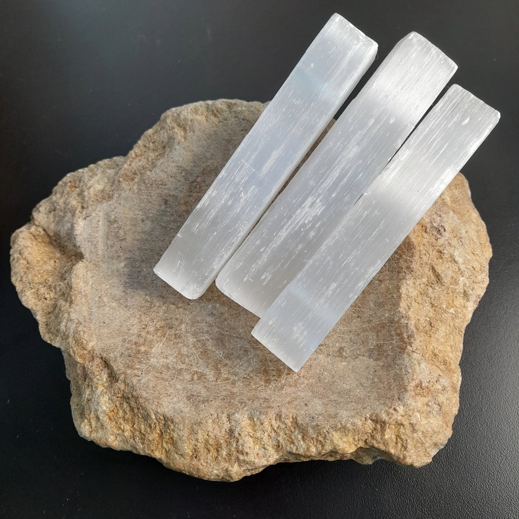 Cristal Selenita 3 Unidades Pedra Natural para Purificação e Bem Estar