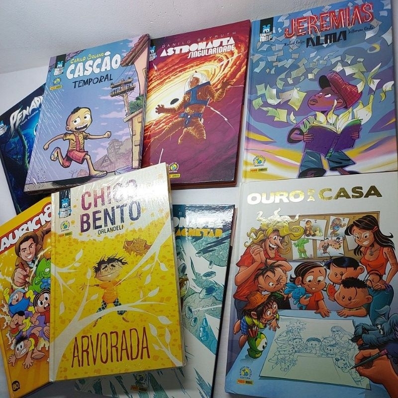 Mônica edições de Luxo  Capa Dura em papel especial colorido