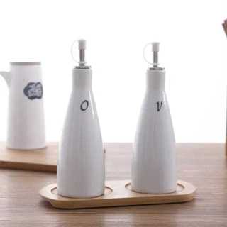 Kit Conjunto Jogo Porta Óleo Vinagre Galheteiro De Porcelana Cerâmica Branco Com Tampa Decor Cozinha Moderna em Oferta na Shopee