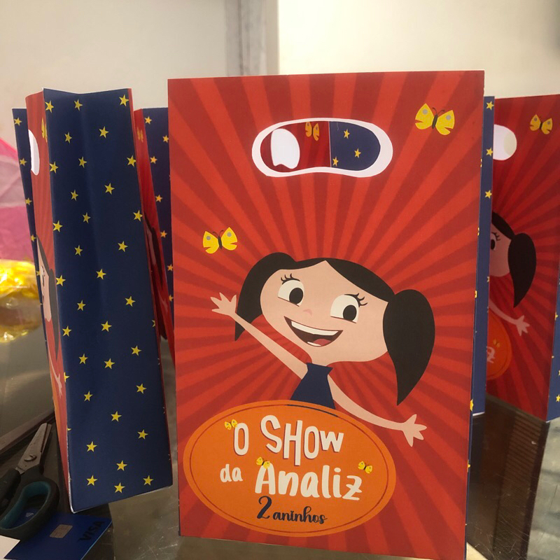 Sacola Surpresa MONTADAS (Show da Luna) Festa Infantil Aniversario Personalizada com Nome - Todos os Temas