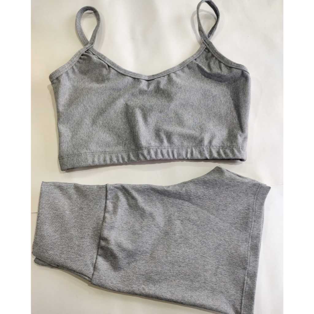 Conjunto Top e Short Liso Básico Fitness Academia