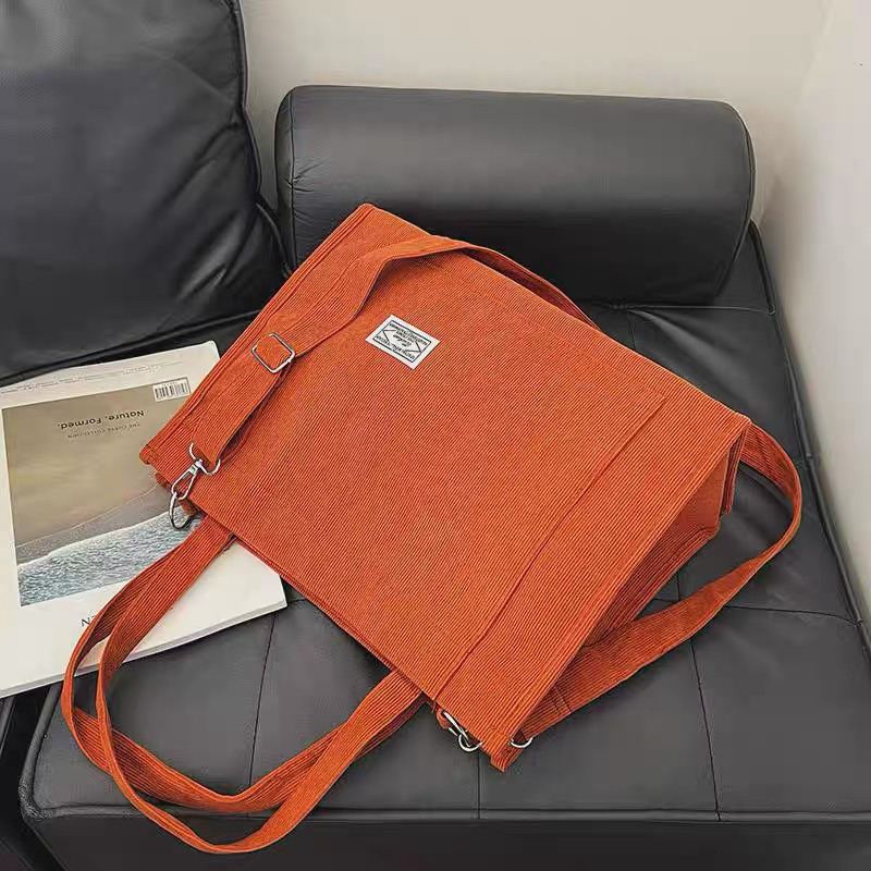 Bolsa de ombro feminina grande de veludo cotelê em Oferta na Shopee