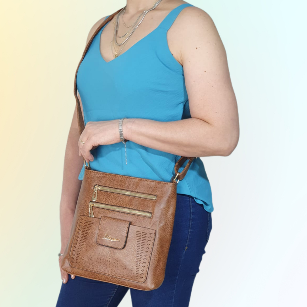 BOLSA FEMININA TRANSVERSAL DE OMBRO BOLSA FEMININA MEDIA TIRACOLO LATERAL FEMININA CASUAL SLING BAG em Oferta na Shopee