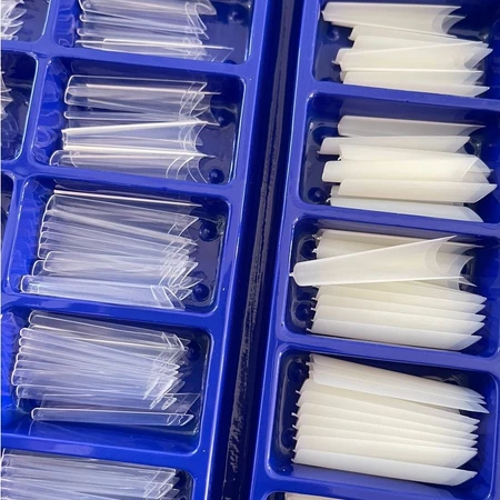 Kit De 100 Unhas Tips  Nails Transparente ou Leitosa para encapsular alongamento em Acrigel