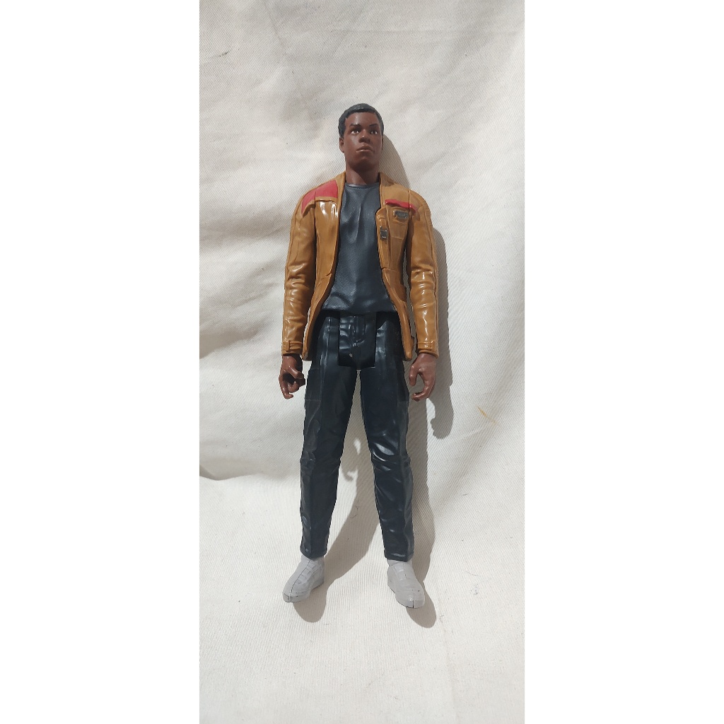 Boneco Negro Finn Jakku Star Wars Black Series - Hasbro 30cm