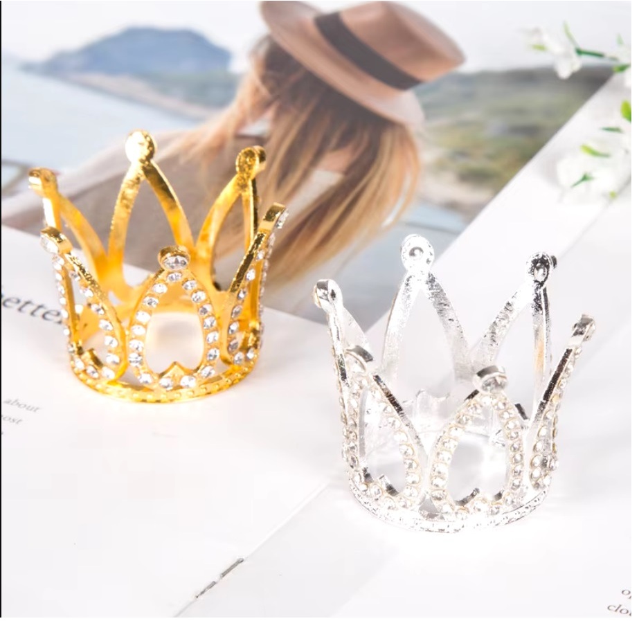 Coroa TAMANHO PEQUENO 3.5CM Decorativa Fotos Nail Design Manicure Lembranças - SQ6072