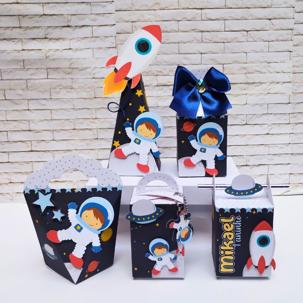 Kit de Festa Personalizado Astronauta | Aniversário Astronauta | Lembrancinha de festa Astronauta