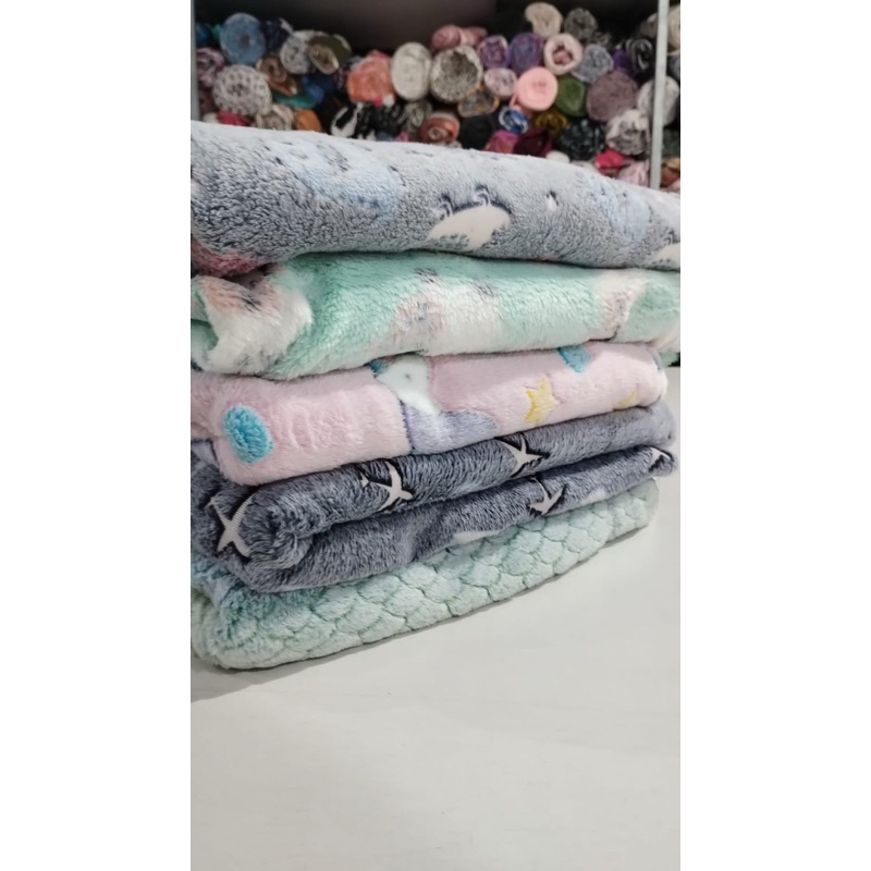 LOTE 1kg RETALHOS FLECEE BRILHA NO ESCURO