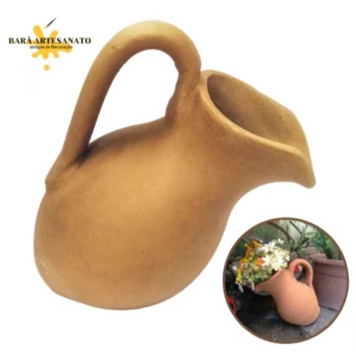 Jarra de Barro Inclinada com Alça 1,2l Decoração Terracota Jardim Fonte Tam M com 20 cm altura.