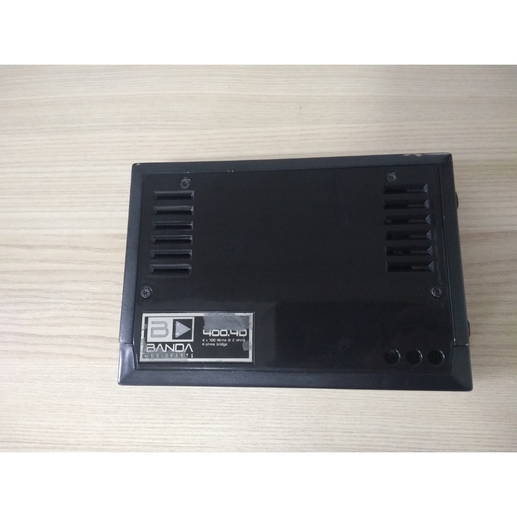 Módulo Amplificador Banda 400.4d 4 Canais 400w Rms Potência (usado)