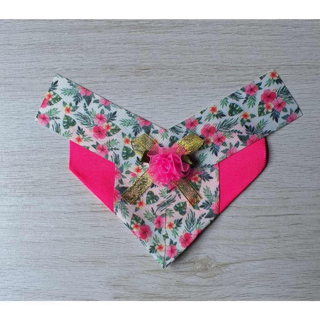 Bandana Pet Floral Banho e Tosa Cores Sortidas Kit 10 Unidades Golinha Pet, Gargantilha Pet.