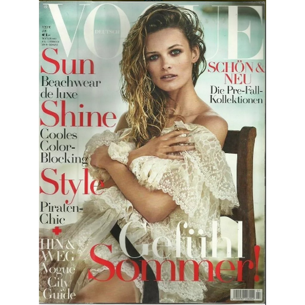 REVISTA VOGUE, DE JULHO DE 2016, COM EDITA VILKEVICIUTE NA CAPA.