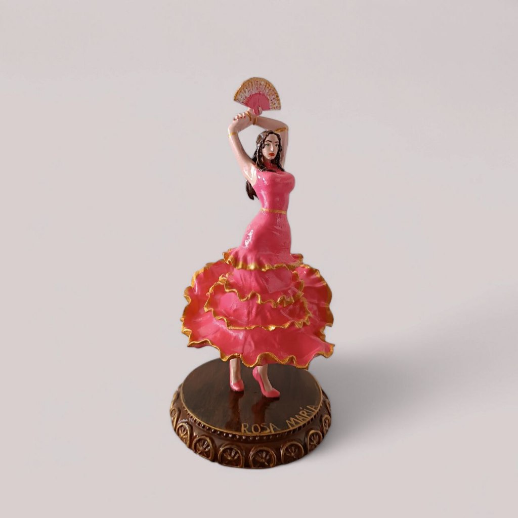 Imagem cigana com leque em Resina - Escultura - Rosa Maria