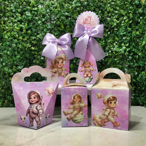 Kit Festa ASTRONAUTA MENINA – Lembrancinhas Personalizadas com Laço