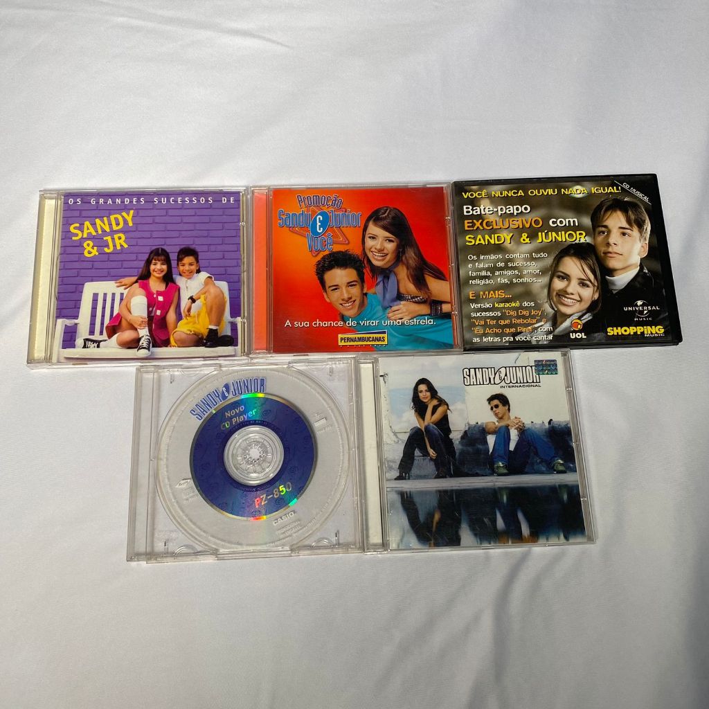 CD's Sandy e Junior