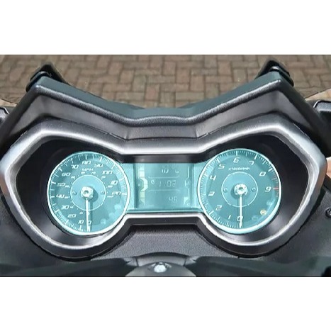 PELICULAPROTETORA PAINEL YAMAHA X MAX 250