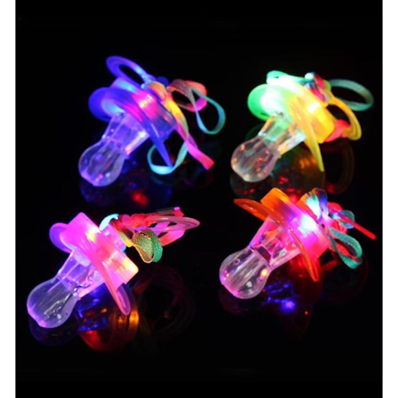 kit 2 ps Brilhante LED Pisca-Apito Noturno Iluminar Piscar Pacifier Party Rave Colar Macio