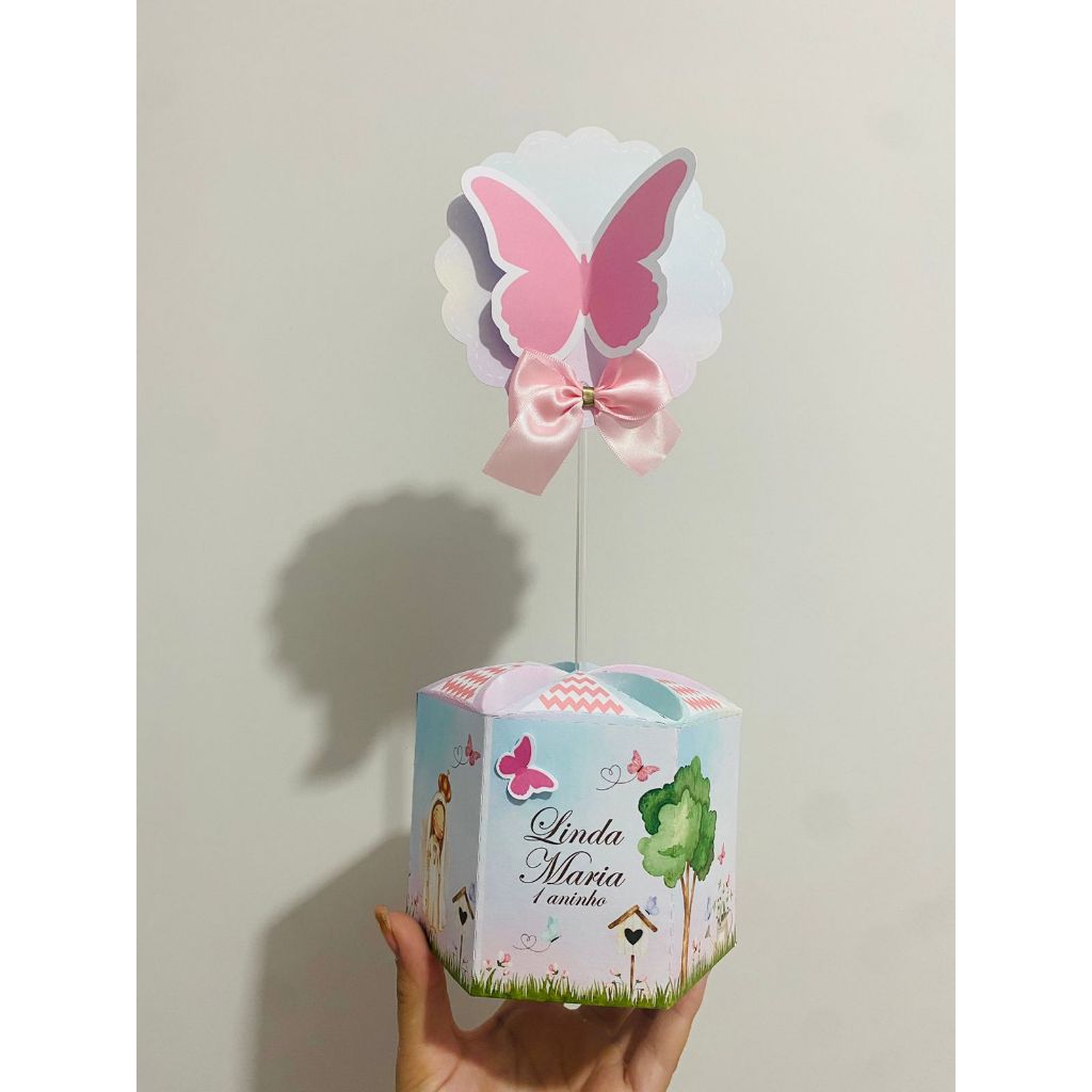 Centro de mesa (cachepó) personalizado no tema Jardim encantado ou jardim das borboletas